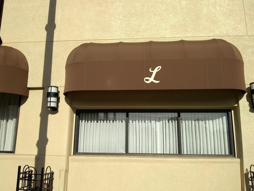 Leak's & Sons in Chicago Illinois