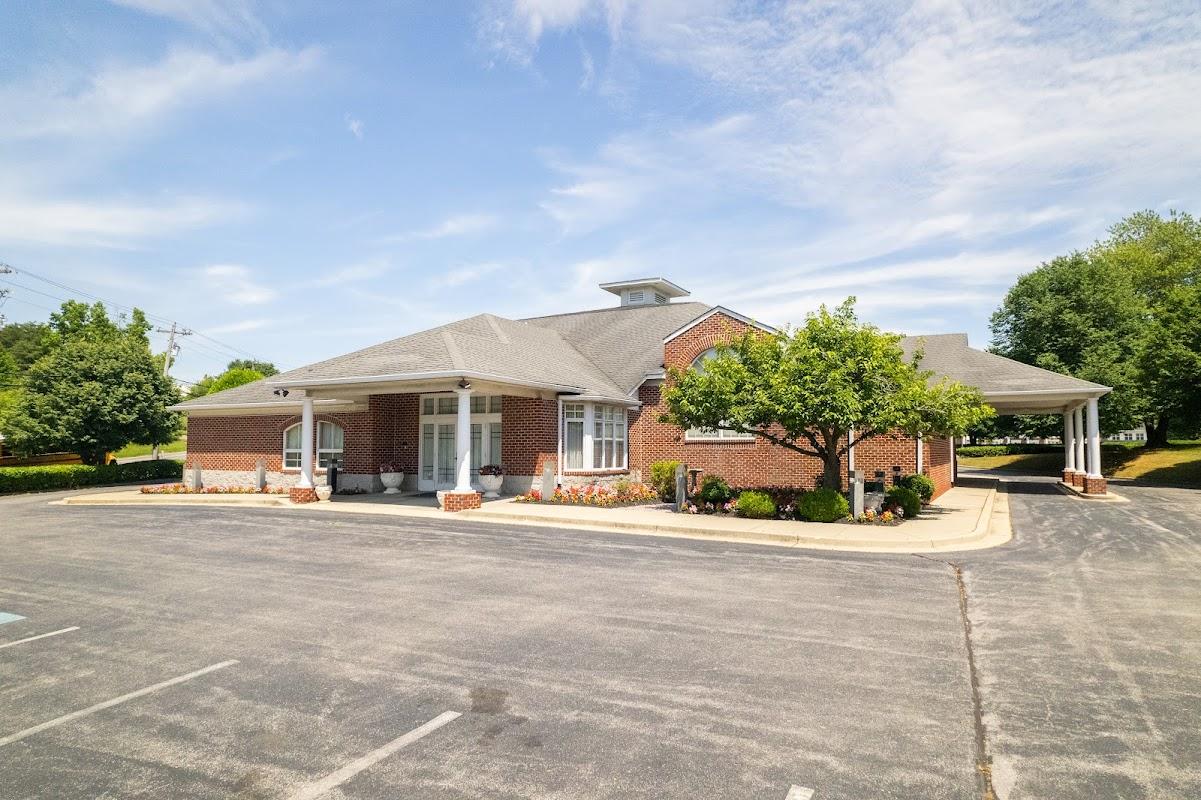 Lee Funeral Home Calvert in Owings Maryland