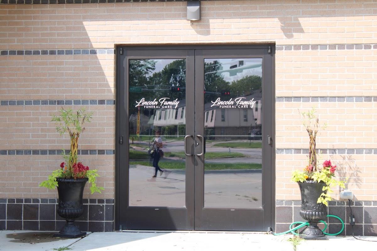 Lincoln Family Funeral Care building in Lincoln, Nebraska