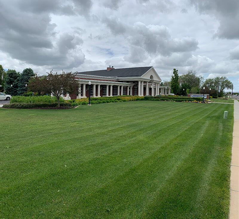 Lindquist Roy Mortuary building in Roy, Utah