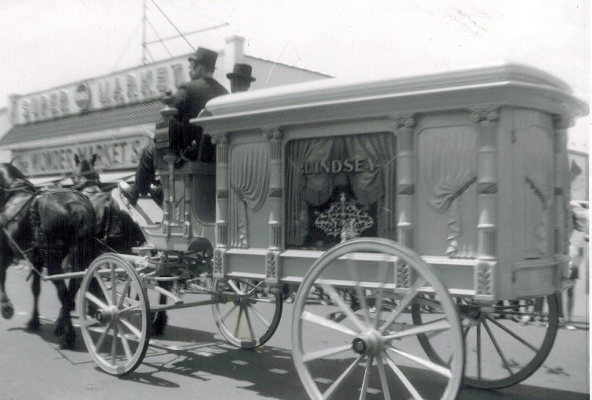Lindsey Funeral Home building in Paducah, Kentucky