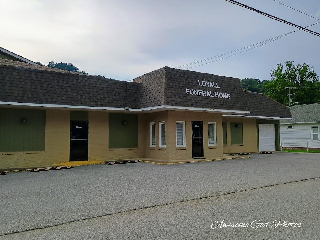 Loyall Funeral Home in Loyall Kentucky