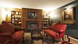 Lynch & Sons Funeral Directors in Clawson Michigan