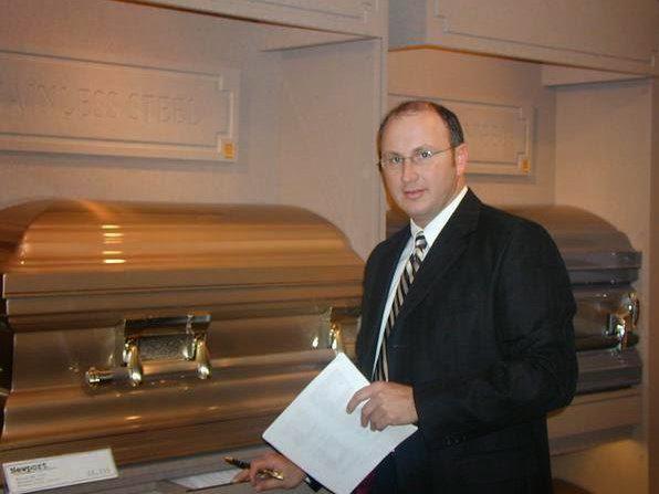 Lyon-DeWitt-Berry Funeral Home building in Campbellsville, Kentucky