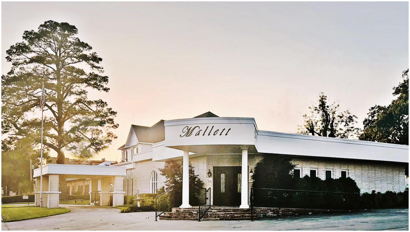 Mallett Funeral Home building in Wagoner, Oklahoma