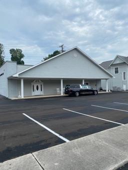 Manes Funeral Home in Newport Tennessee