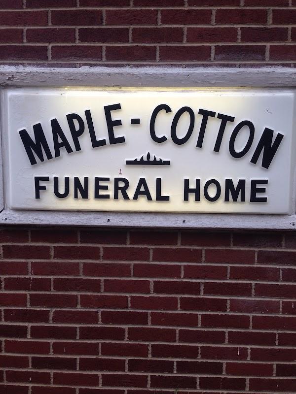 Maple-Cotton Funeral Home in Kensington Ohio