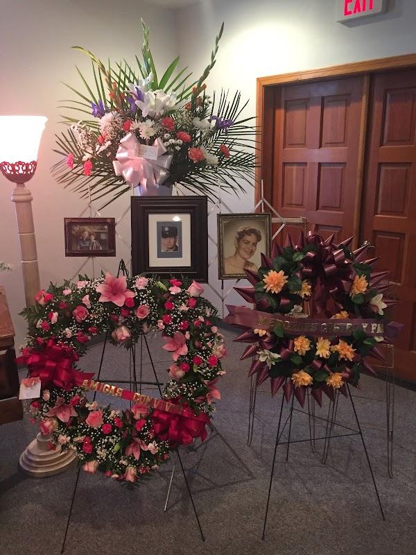 Martinez Funeral Chapels-Nogales building in Nogales, Arizona