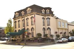 McCoy-Altmeyer Funeral Home in Wheeling West Virginia