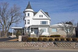 McGinnis-Chambers Funeral & Cremation Services in Bettendorf Iowa