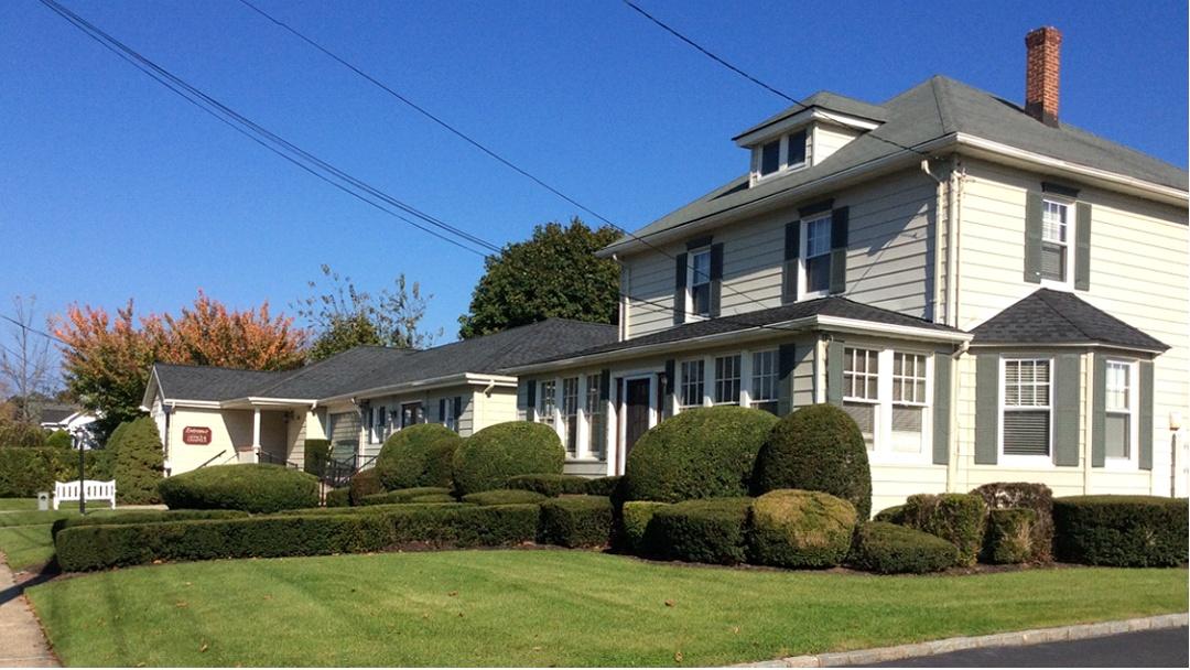 Mclaughlin Heppner Funeral Home in Riverhead New York