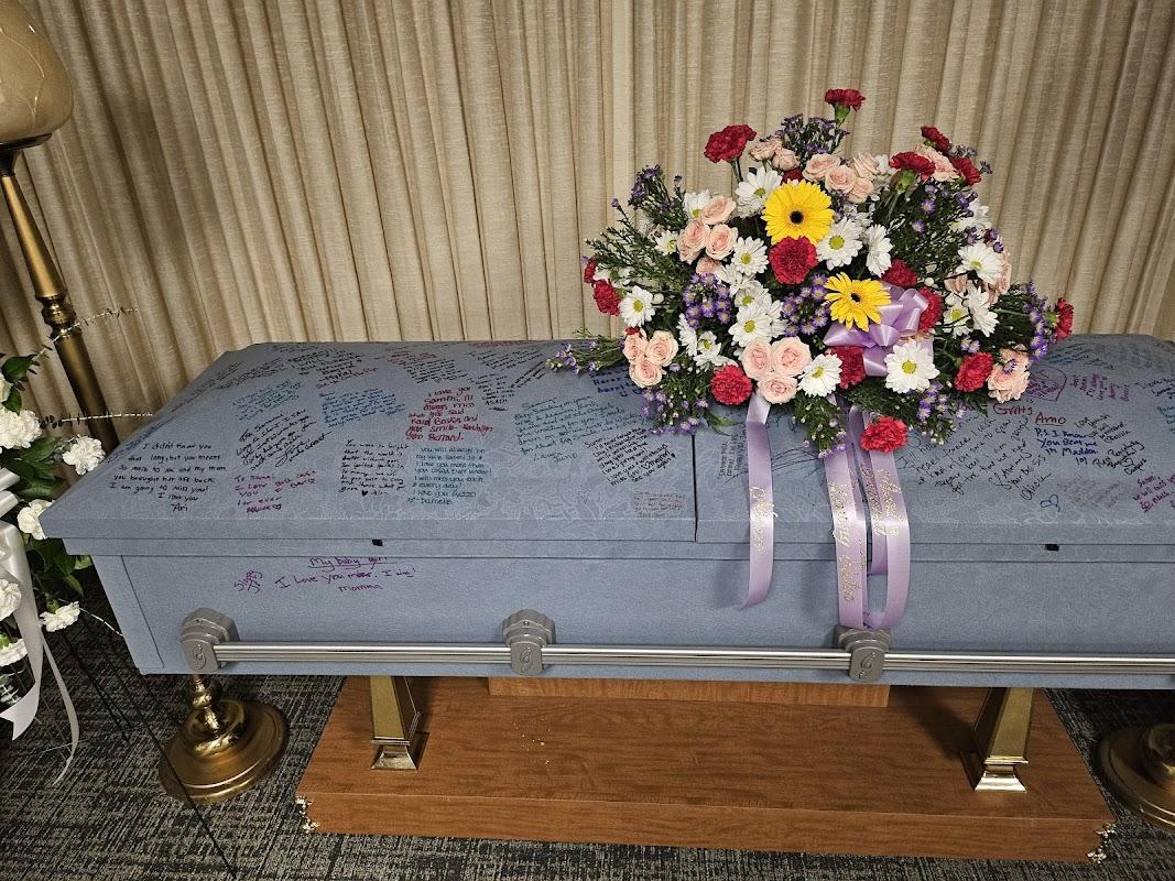 Mealy Funeral Home in Waterford Wisconsin