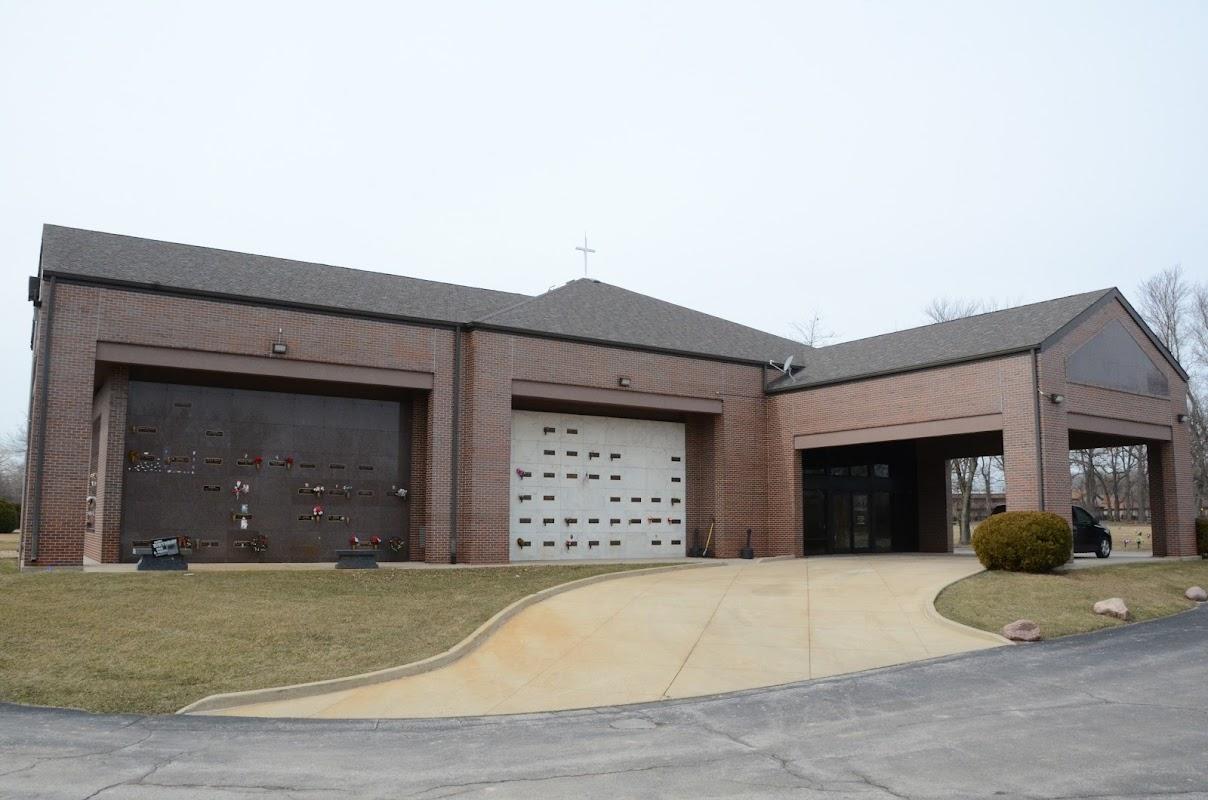 Memory Lane Memorial Park and Funeral Home in Crown Point Indiana