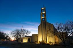 Merle Hay Funeral Home in Des Moines Iowa