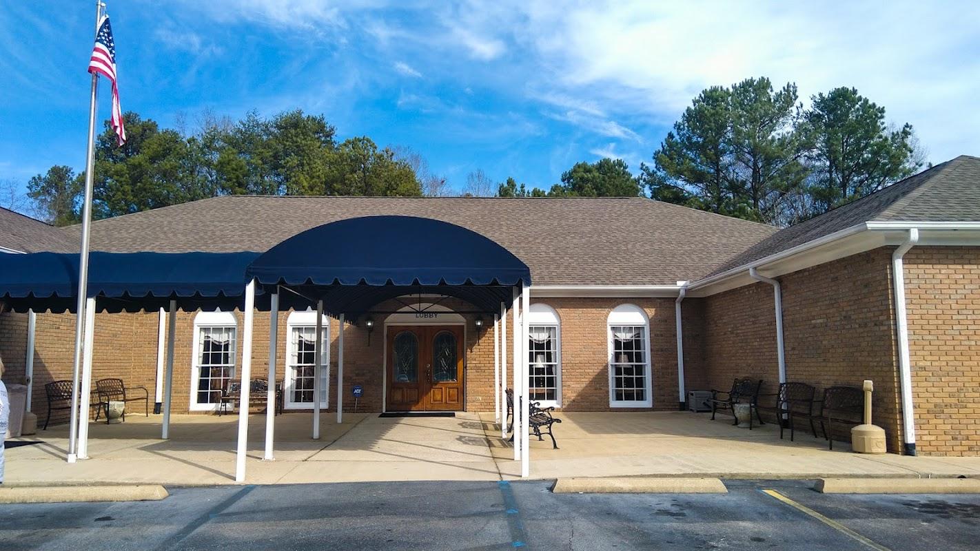 Messmer Goodwin Funeral Home building in Warrior, Alabama