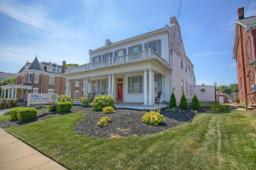 Miller-Finkenbinder Funeral Home & Crematory in Elizabethtown Pennsylvania