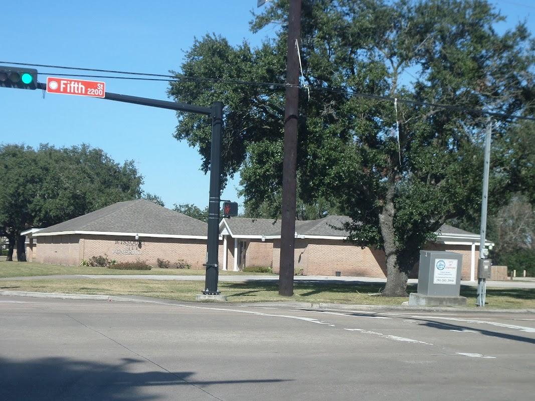 Missouri City Funeral Directors At Glen Park in Missouri City Texas