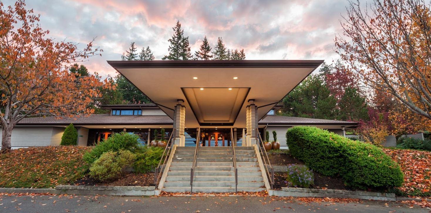Moles Farewell Tributes & Crematory - Bayview Chapel building in Bellingham, Washington