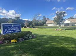 Moloney'S Hauppauge Funeral Home Inc in Hauppauge New York