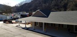 Mounts Funeral Home in Gilbert West Virginia