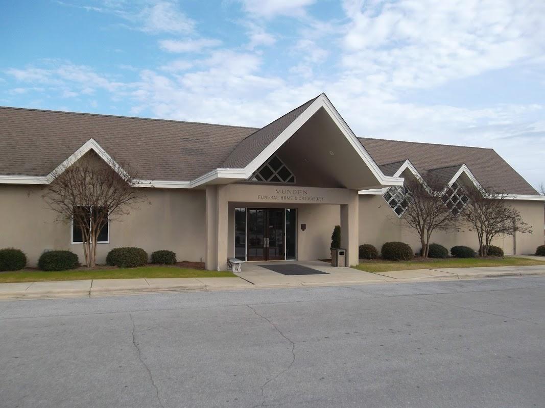 Munden Funeral Home & Crematory in Morehead City North Carolina