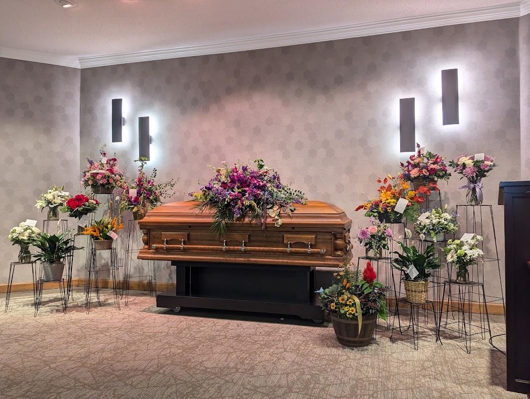 Murdoch Funeral Home & Cremation Center - Marion in Marion Iowa