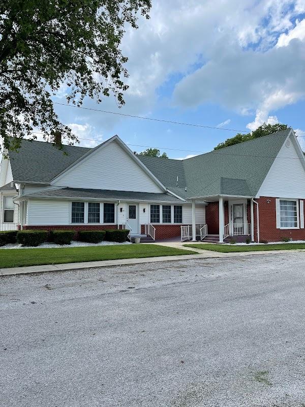 Neal Funeral Home building in Kinmundy, Illinois