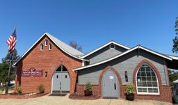 Newton-Bracewell Cremation & Funeral Service building in Paradise, California