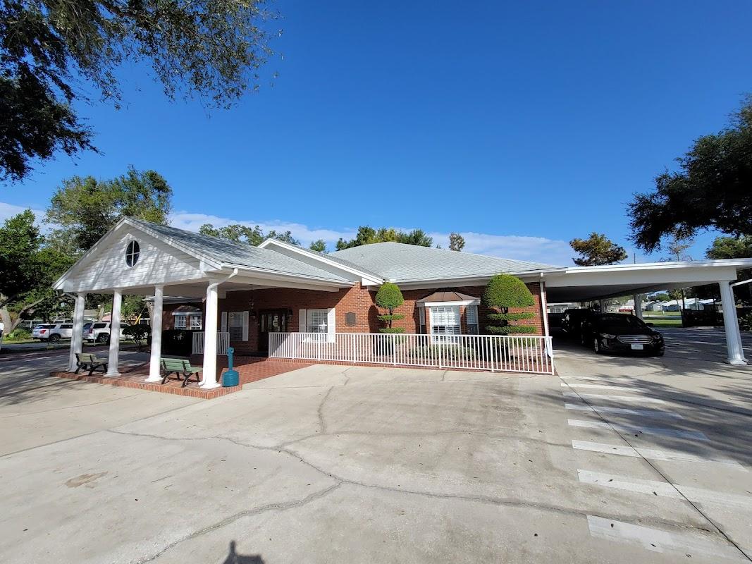 Osceola Memory Gardens - St. Cloud building in Saint Cloud, Florida