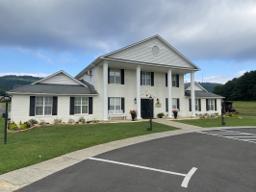 Hampton Cove Funeral Home in Owens Cross Roads Alabama