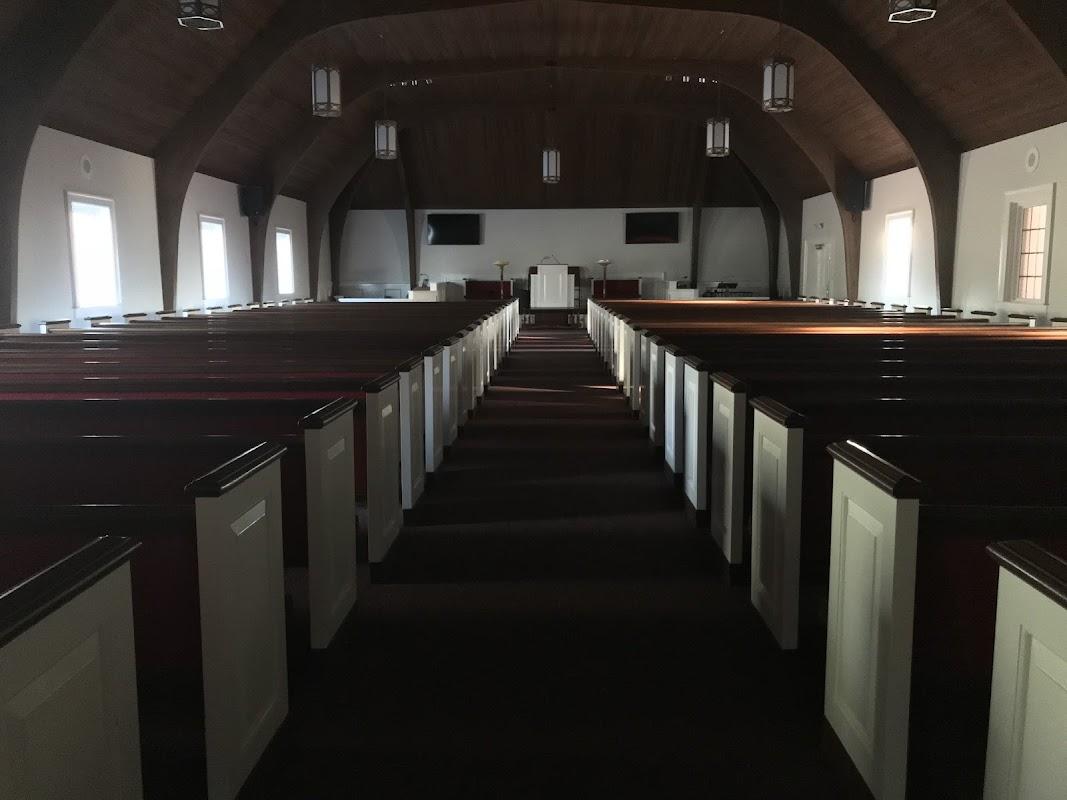 Parrott & Ramsey Funeral Home building in Campbellsville, Kentucky