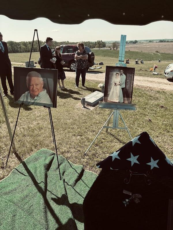 Piper Funeral Home in Saint Marys Kansas