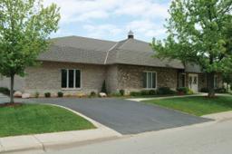 Preston-Hanley Funeral Homes & Crematory building in Creve Coeur, Illinois