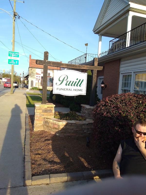 Pruitt Funeral Home in Royston Georgia