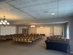 Queen-Lee Funeral Home in Shoals Indiana