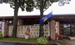 Raasch-Raetz Funeral Home in Milwaukee Wisconsin