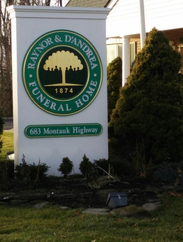 Raynor & D'Andrea Funeral Home building in Bayport, New York