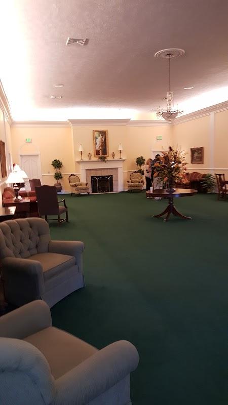 Skelton Funeral Home in Reform Alabama