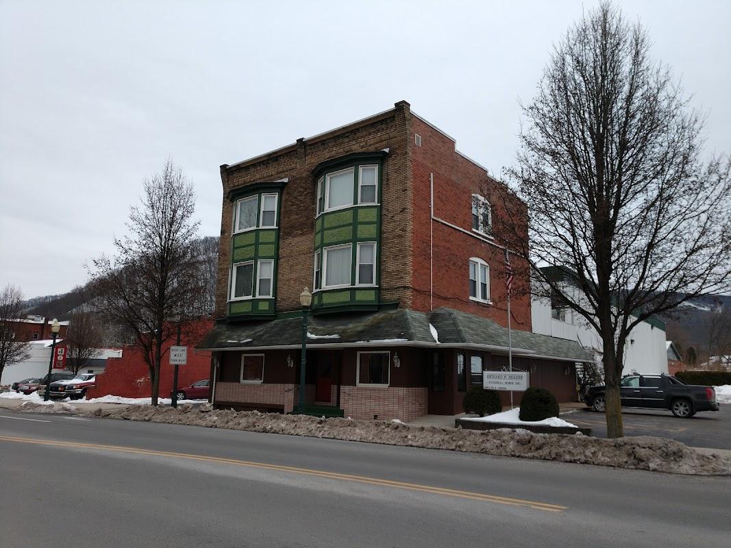 Richard H. Searer Funeral Home in Tyrone Pennsylvania