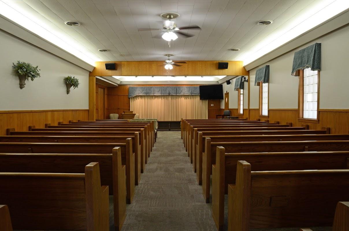 Ridgeway Funeral Home in Paris Tennessee