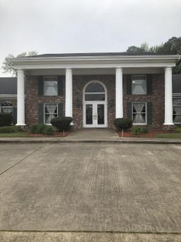 R.L. Reed Funeral Home in Magnolia Arkansas