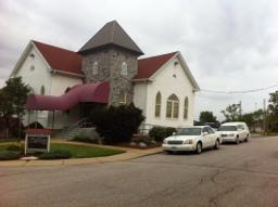 Robert D. Brown Funeral Home in Hillsboro Missouri