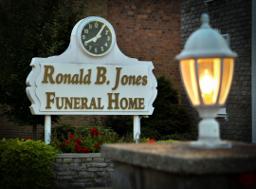 Ronald B Jones Funeral Home in Ludlow Kentucky