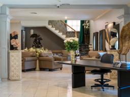 Ronald L. Jones Funeral Chapel in Saint Louis Missouri