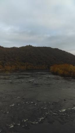 Ronald Meadows Funeral Parlor in Hinton West Virginia
