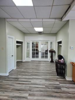 Roselawn Mortuary in Salina Kansas