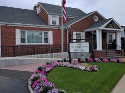 Roslyn Heights Funeral Home in Roslyn Heights New York