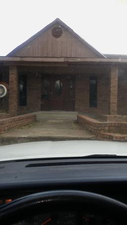 Ross & Johnson Mortuary in Corsicana Texas