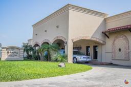 Rudy Garza Palms Funeral Home in La Feria Texas