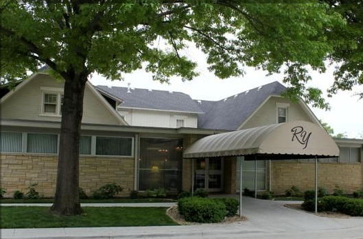 Rumsey-Yost Funeral Home in Lawrence Kansas
